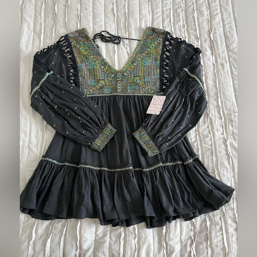NWT Free people much love top size Xs